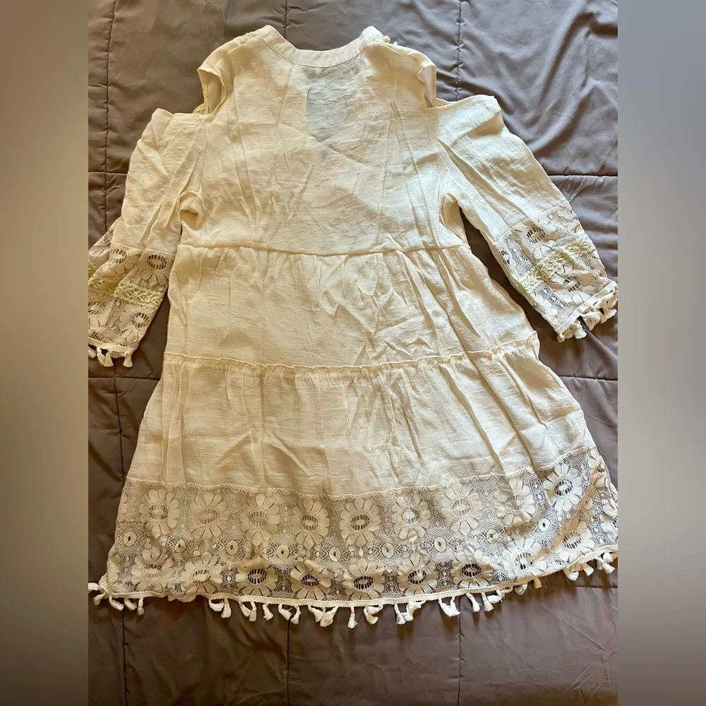 XXL Boho Cream Tunic Dress with cold shoulder, lined with Lace and tassel Detail - Picture 7 of 9